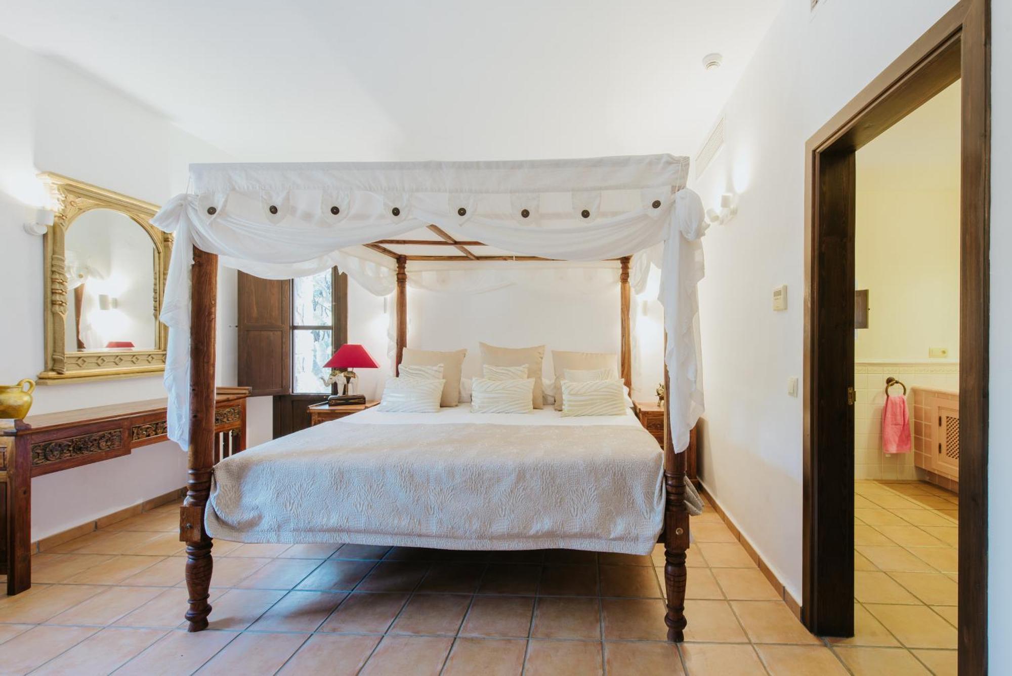 Villa & Guesthouse Paissa D'En Bernat Cala Tarida  Ngoại thất bức ảnh