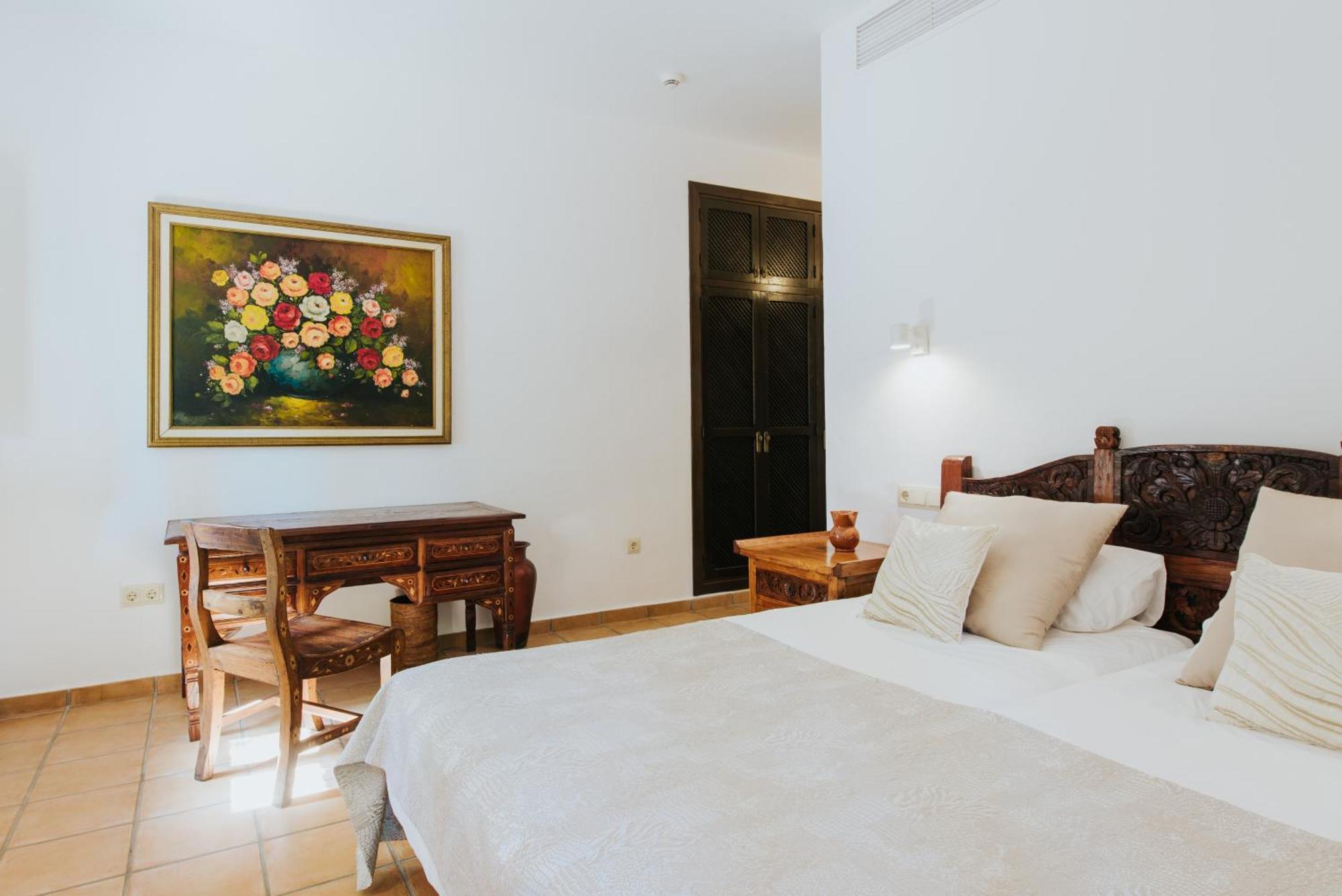 Villa & Guesthouse Paissa D'En Bernat Cala Tarida  Ngoại thất bức ảnh